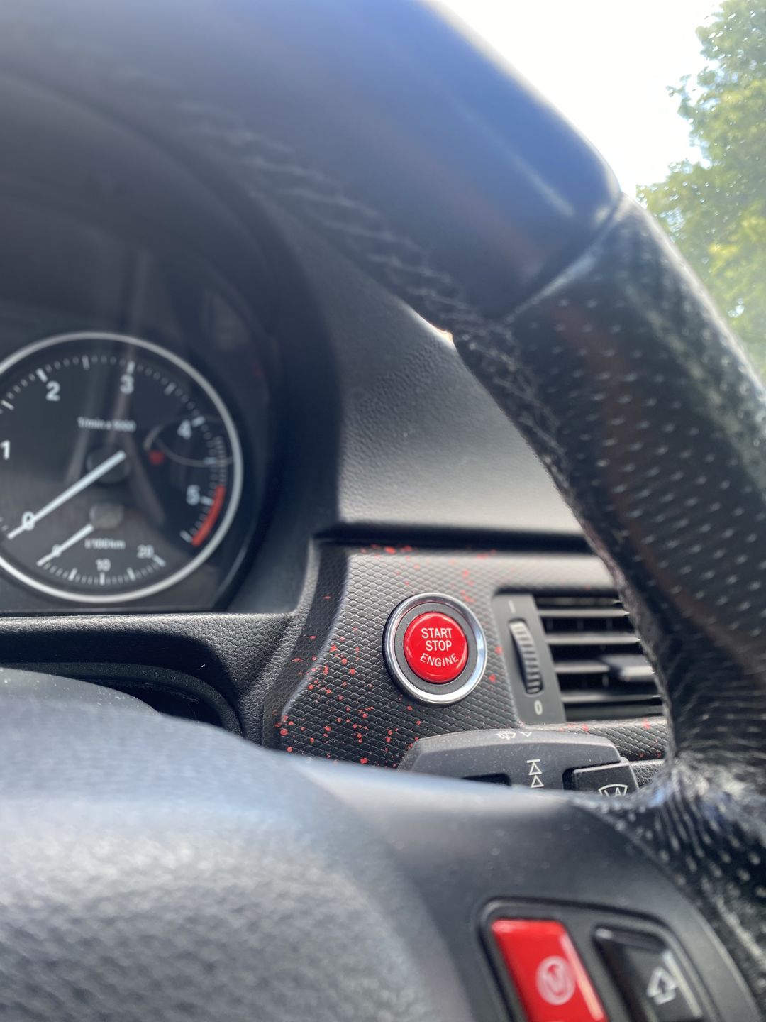 Customer photo review of BMW E6x/E8x/E9x Startknapp