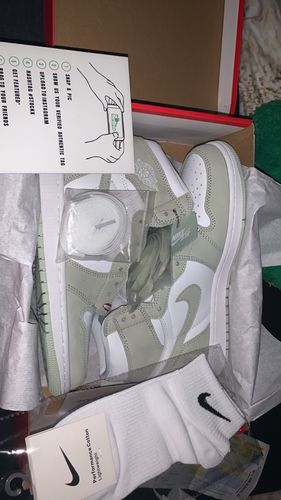 Customer photo review of AIR JORDAN 1 HIGH OG SEAFOAM