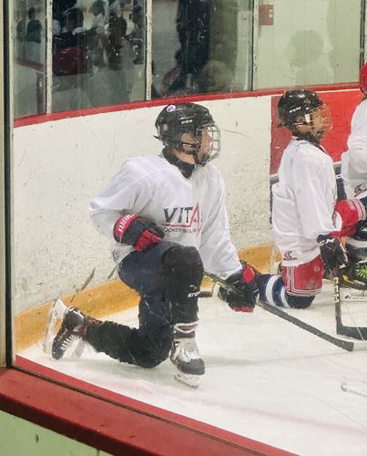 Customer photo review of Bauer Vapor X4 Intermediate Hockey Skates