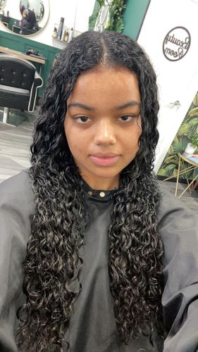 Customer photo review of Curly Natural Black 220G
