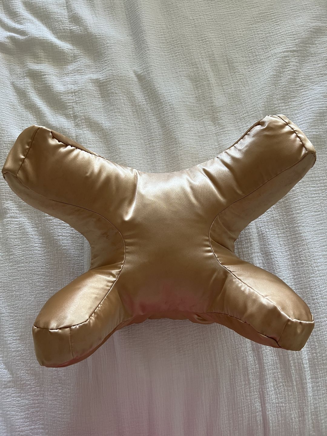 Customer photo review of NEW Flawless Face Pillow Cloud + FREE Sand Satin Pillowcase