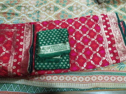 Customer photo review of Dola Silk Saree