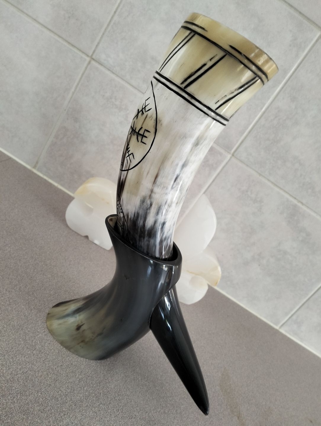 Customer photo review of Serpent's Fury Drinking Horn