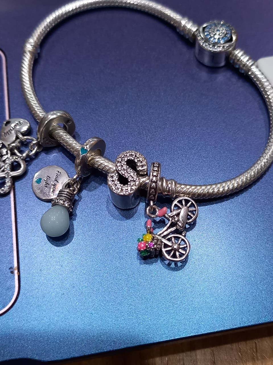 Customer photo review of Charm Bicicleta