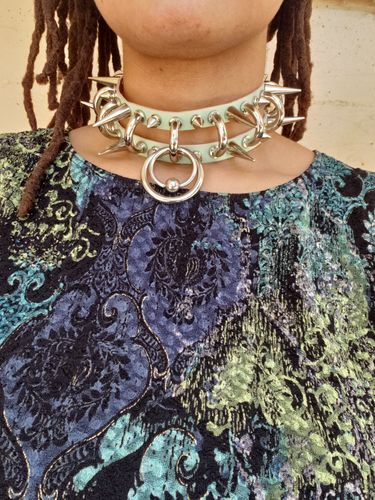 Customer photo review of Serpentine Collar
