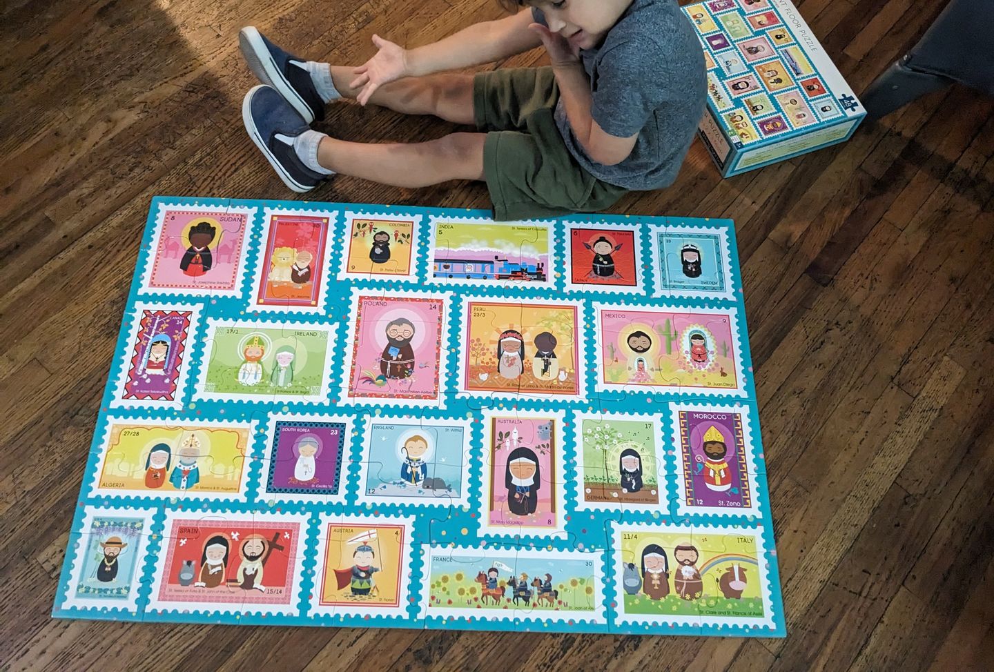 Customer photo review of Saint Stamps Giant Floor Puzzle 24" x 36"