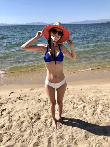 Customer photo review of Cleavage-Enhancing Seaside 2.0 Bikini Top- Mediterranean Blue Ribbed