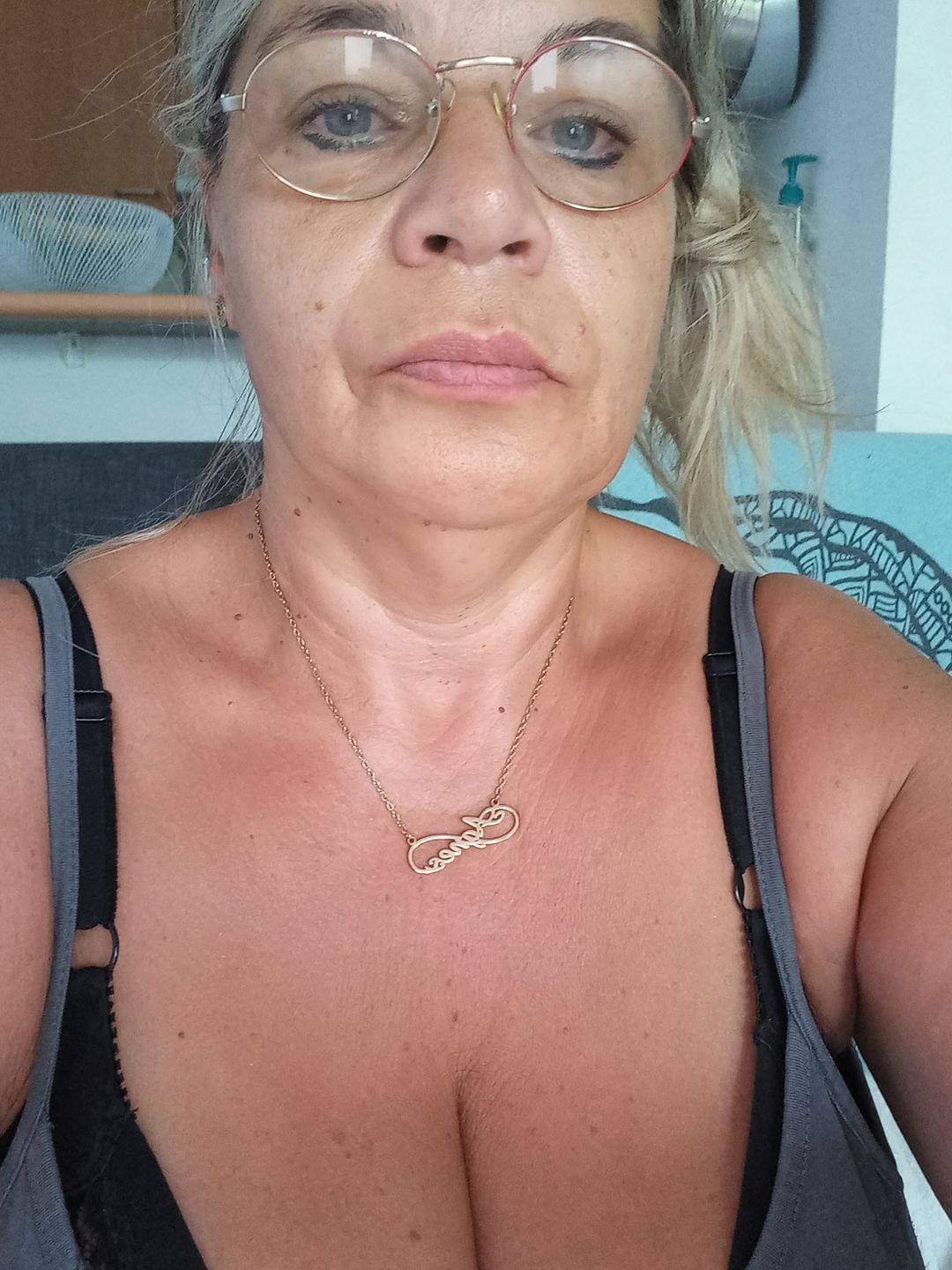 Customer photo review of Collier Prénom Infinité