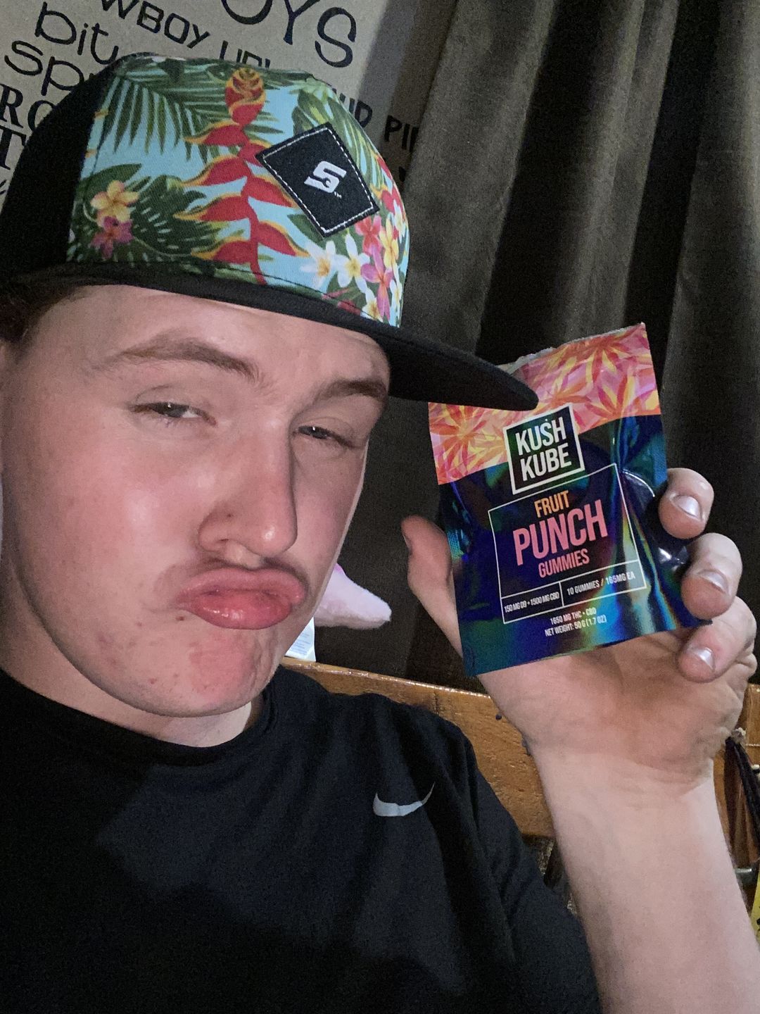Customer photo review of Fruit Punch - 10 Gummy Pack