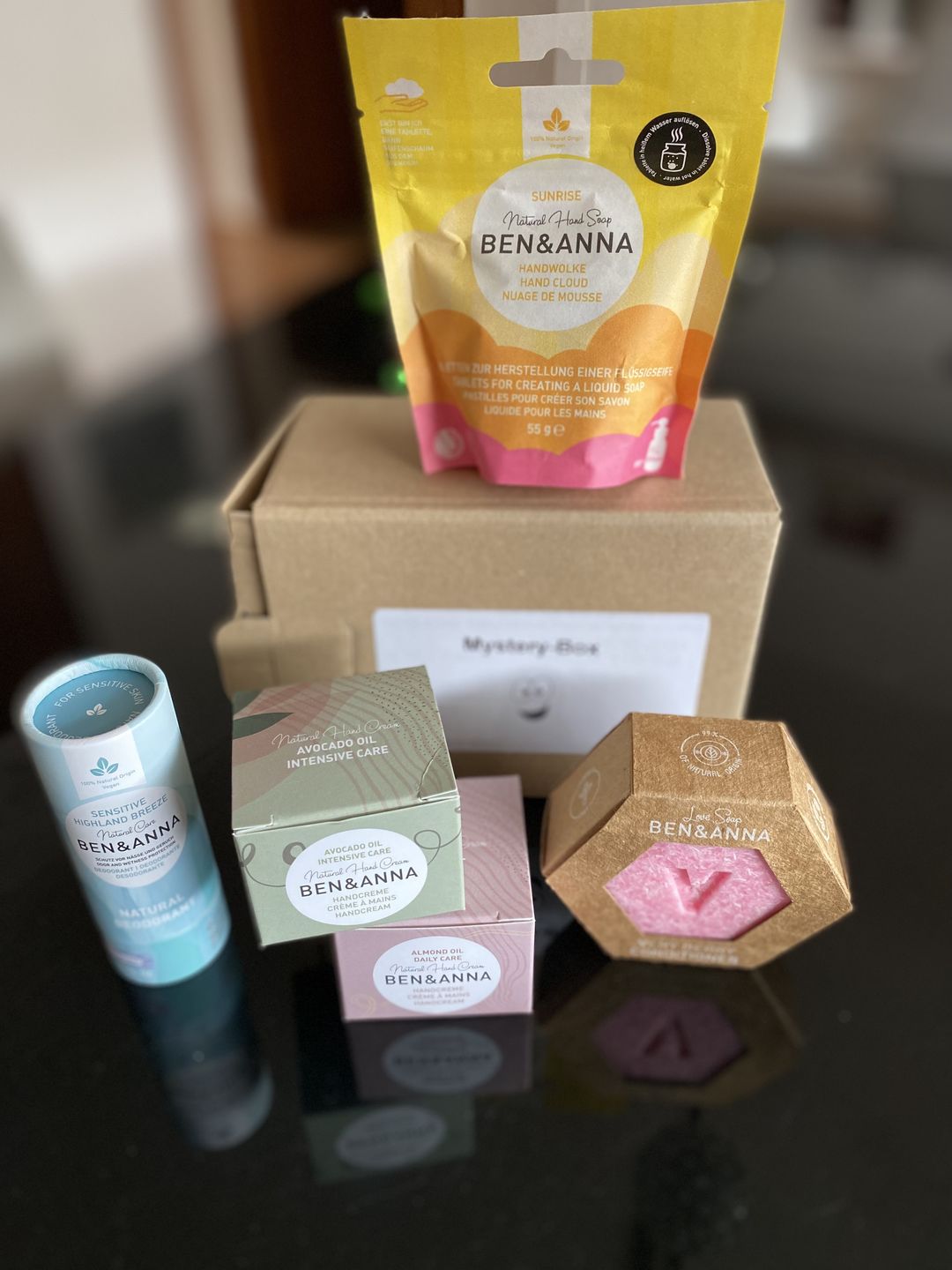 Customer photo review of B-Ware Mystery-Box