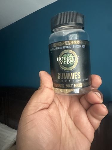 Customer photo review of Organic Sea Moss Gummy Bears