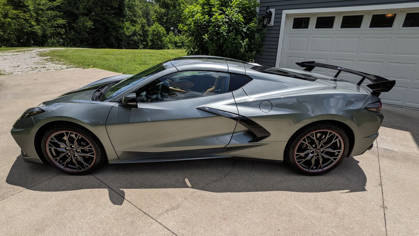 Customer photo review of Chevrolet Corvette C8 Rear Trunk Spoiler High Wing