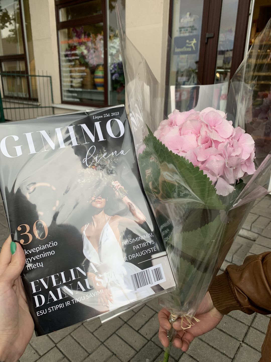 Customer photo review of Žurnalo maketas "Gimimo diena"