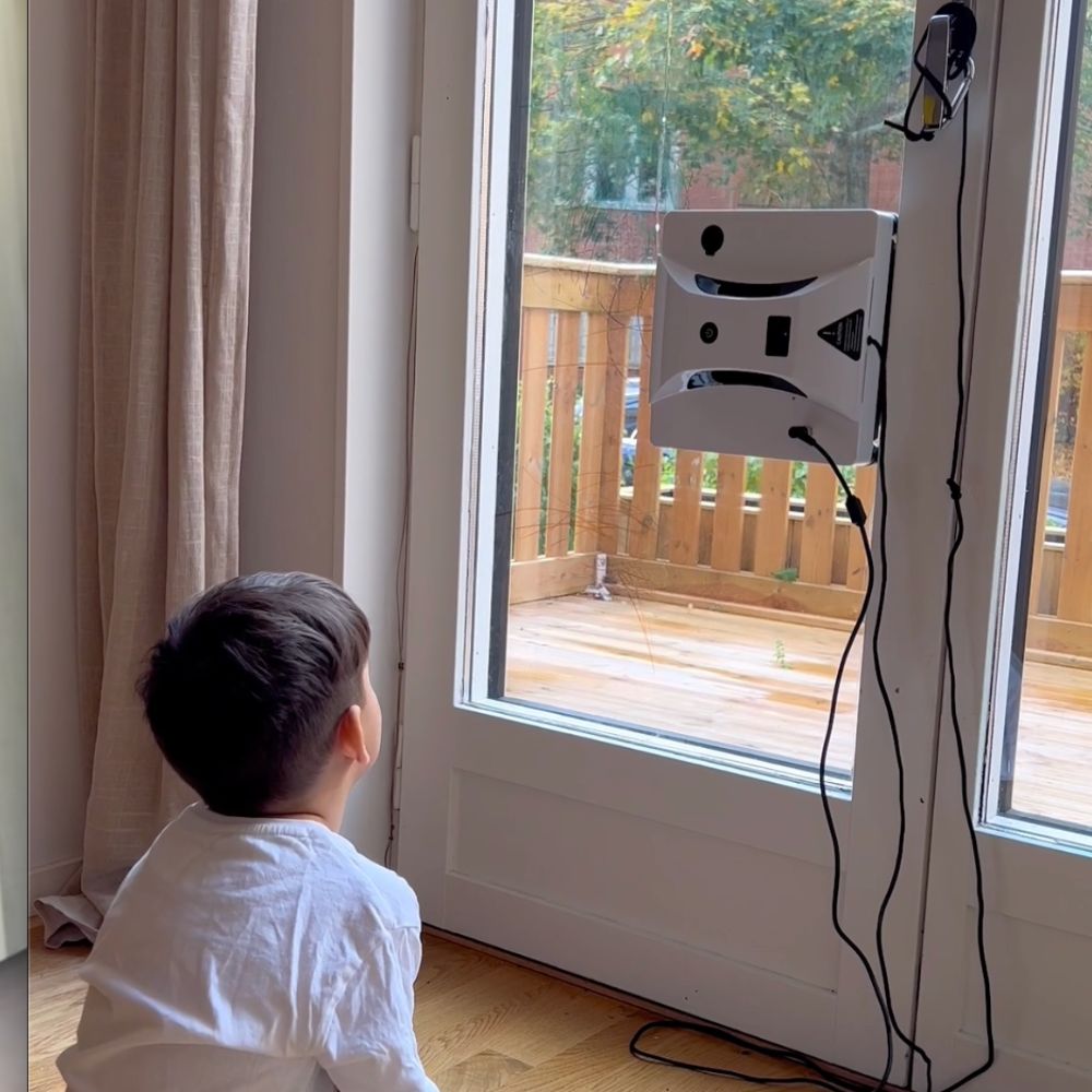 Customer photo review of Fönsterputsrobot DiteWinba PRF25 med sprayfunktion