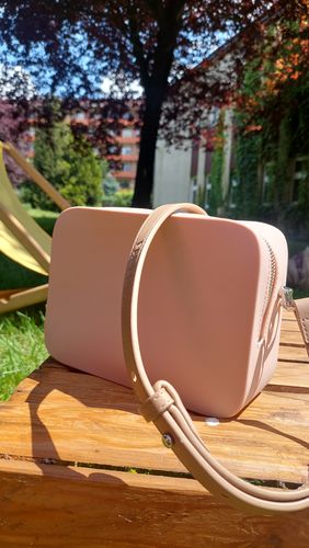 Customer photo review of Chelsea - Blush
