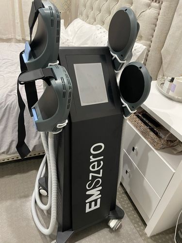 Customer photo review of EMSZERO Neo Body Contouring Machine