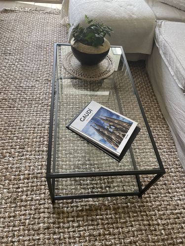 Customer photo review of Mesa de centro Rectangular 100 NEGRA dos niveles GLASS
