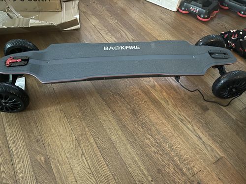 Customer photo review of Backfire Ranger X3 All Terrain Electric Skateboard with 1500W X2 Ultra High Power Ultra High Torque Motors and 12S High Voltage High Efficiency Electronic System