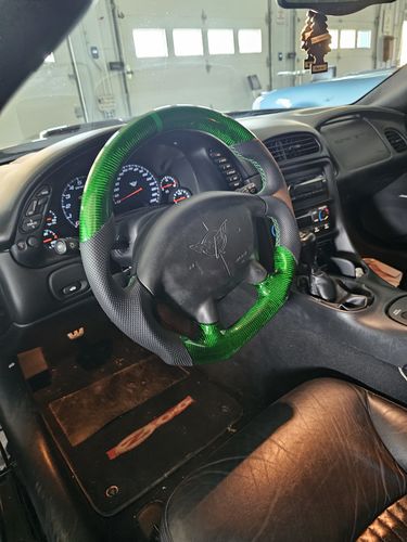 Customer photo review of 1997-2004 C5 Chevy Corvette Custom Carbon fiber Steering Wheel