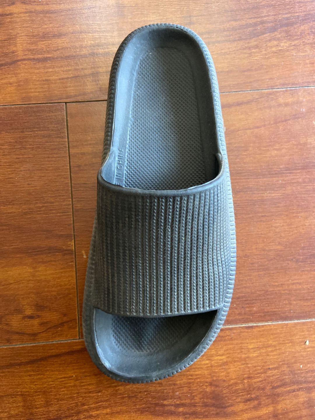 Customer photo review of Bliss Cloud Slides Sandals
