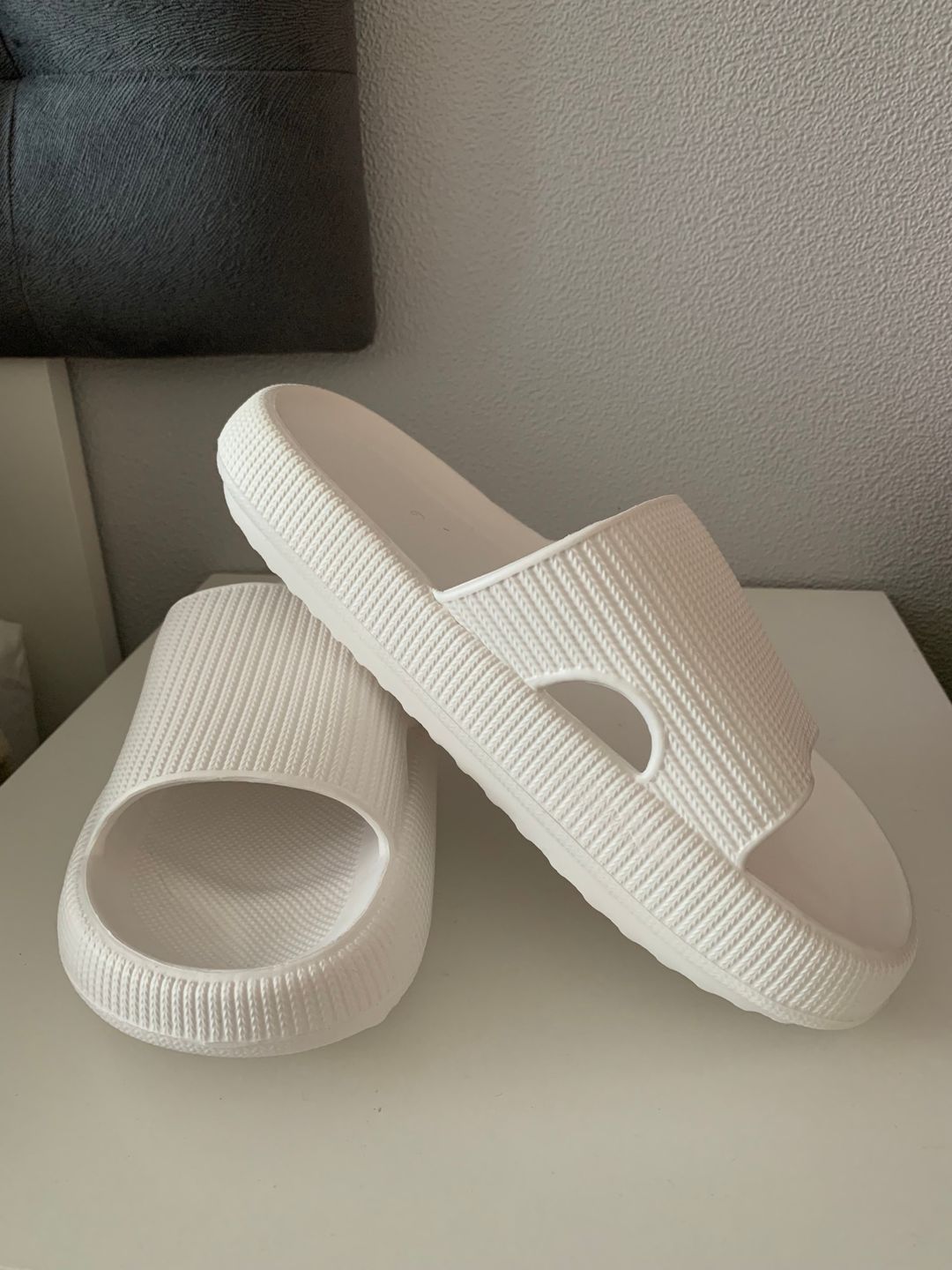 Customer photo review of Bliss Cloud Slides Sandals