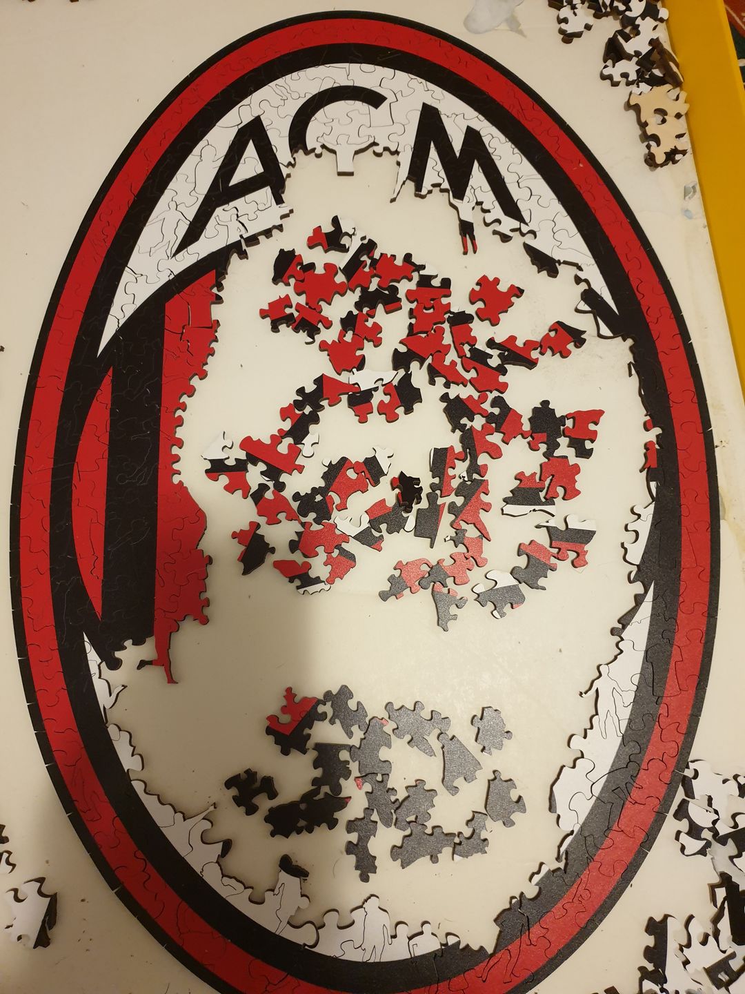 Customer photo review of Logo Milan® - Puzzle di Legno Ufficiale