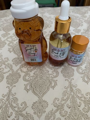 Customer photo review of Bomb Kitty Yoni Oil