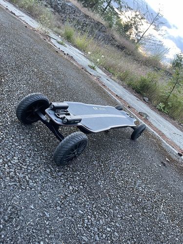 Customer photo review of Backfire Ranger X3 All Terrain Electric Skateboard with 1500W X2 Ultra High Power Ultra High Torque Motors and 12S High Voltage High Efficiency Electronic System