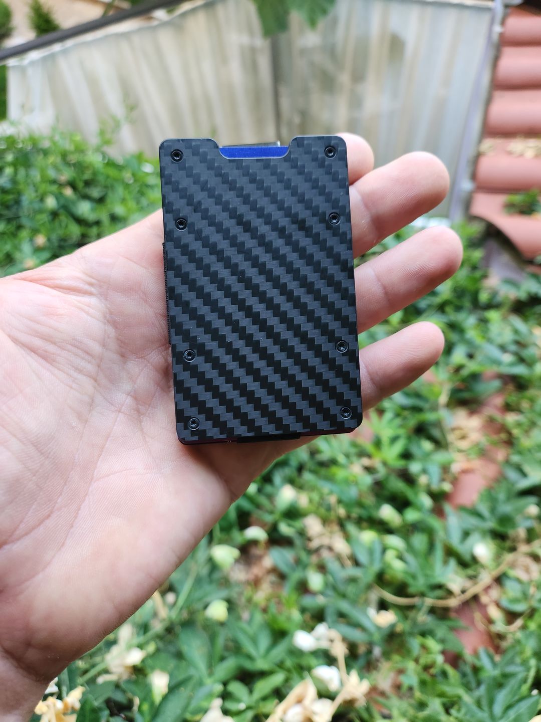 Customer photo review of Carbon Fiber 3K Matte Slim Wallet