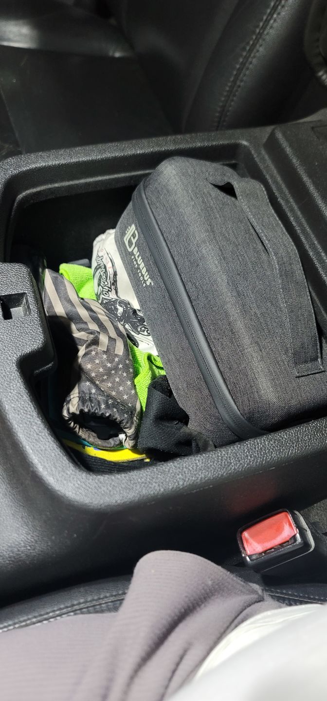 Customer photo review of BULLDOG Smell Proof stash Bag