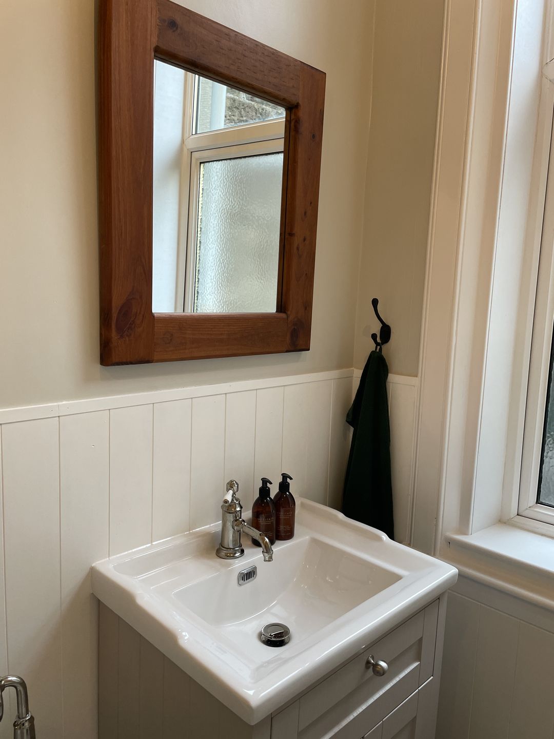 Customer photo review of Black Rustic Cast Iron Hat & Coat Hook · 7117 ·