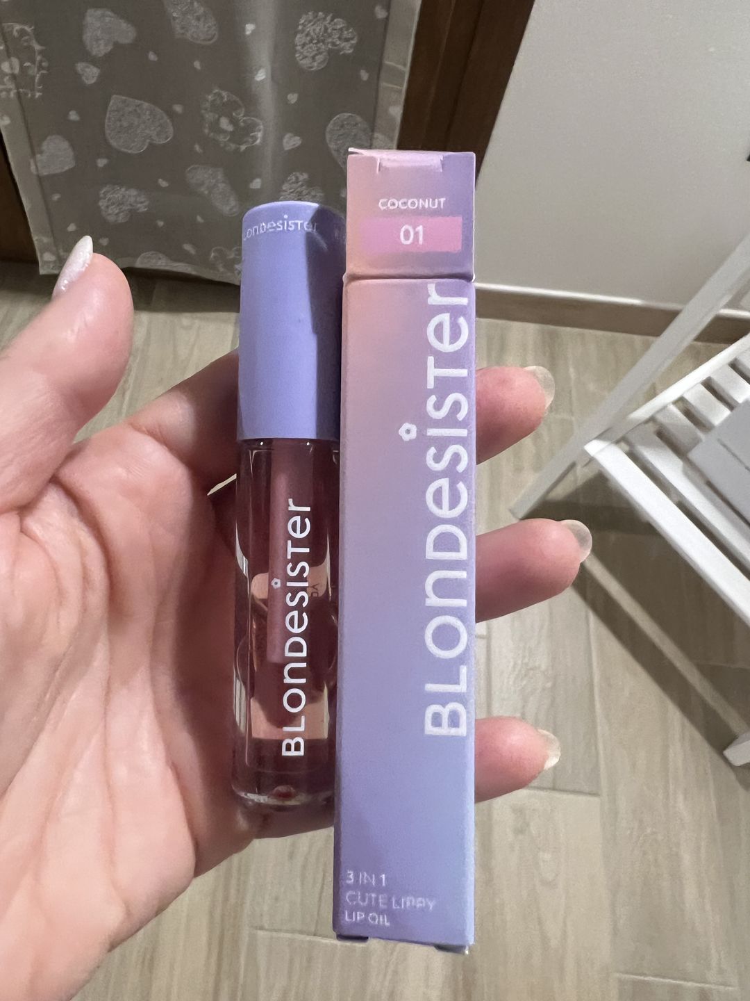 Customer photo review of LIP OIL CUTE LIPPY