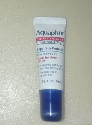 Customer photo review of Lip Repair + Protect Broad Spectrum SPF 30