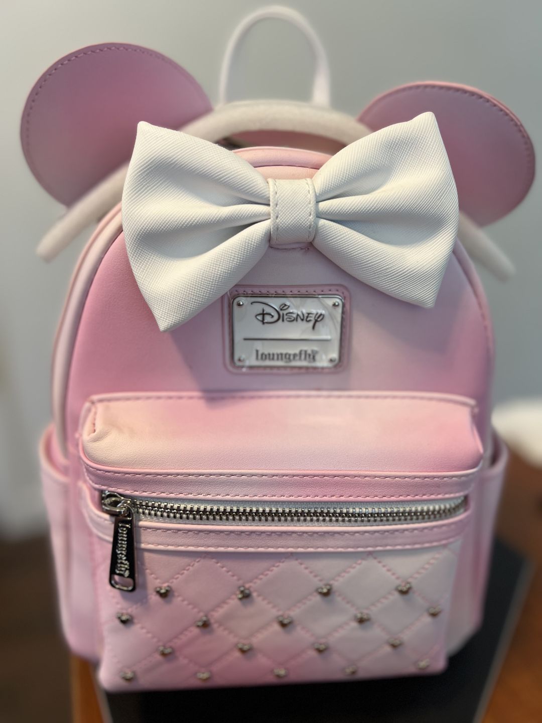 Customer photo review of 707 Street Exclusive - Loungefly Disney The Minnie Mouse Classic Series Mini Backpack - Sakura