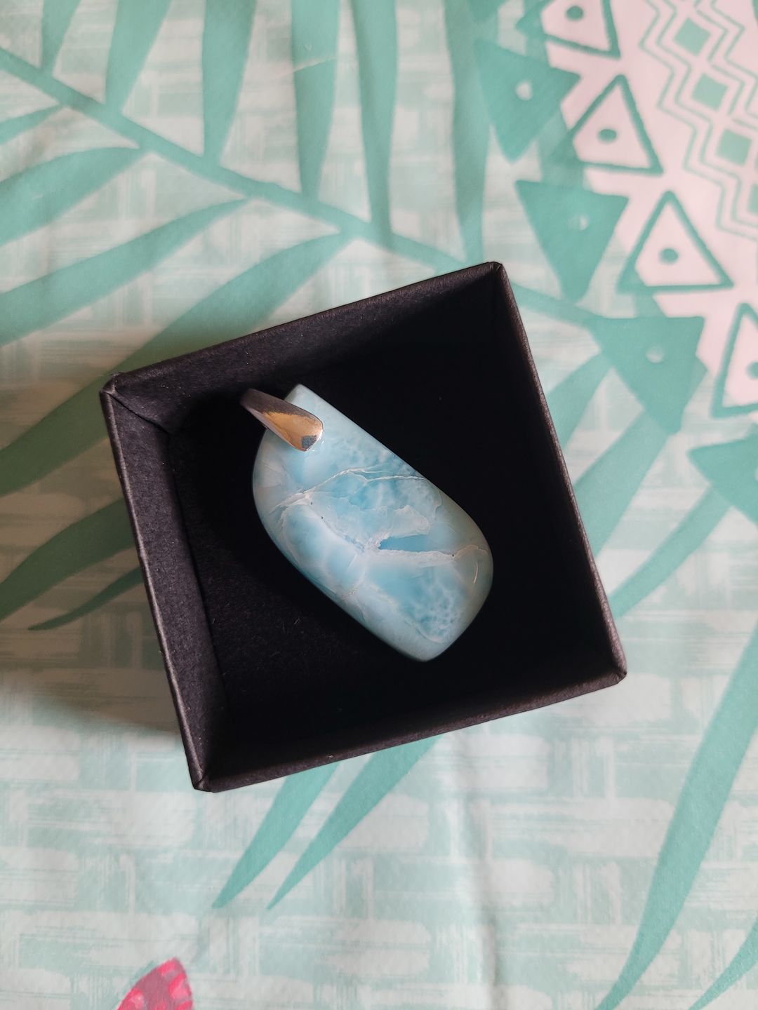 Customer photo review of Larimar pendentif