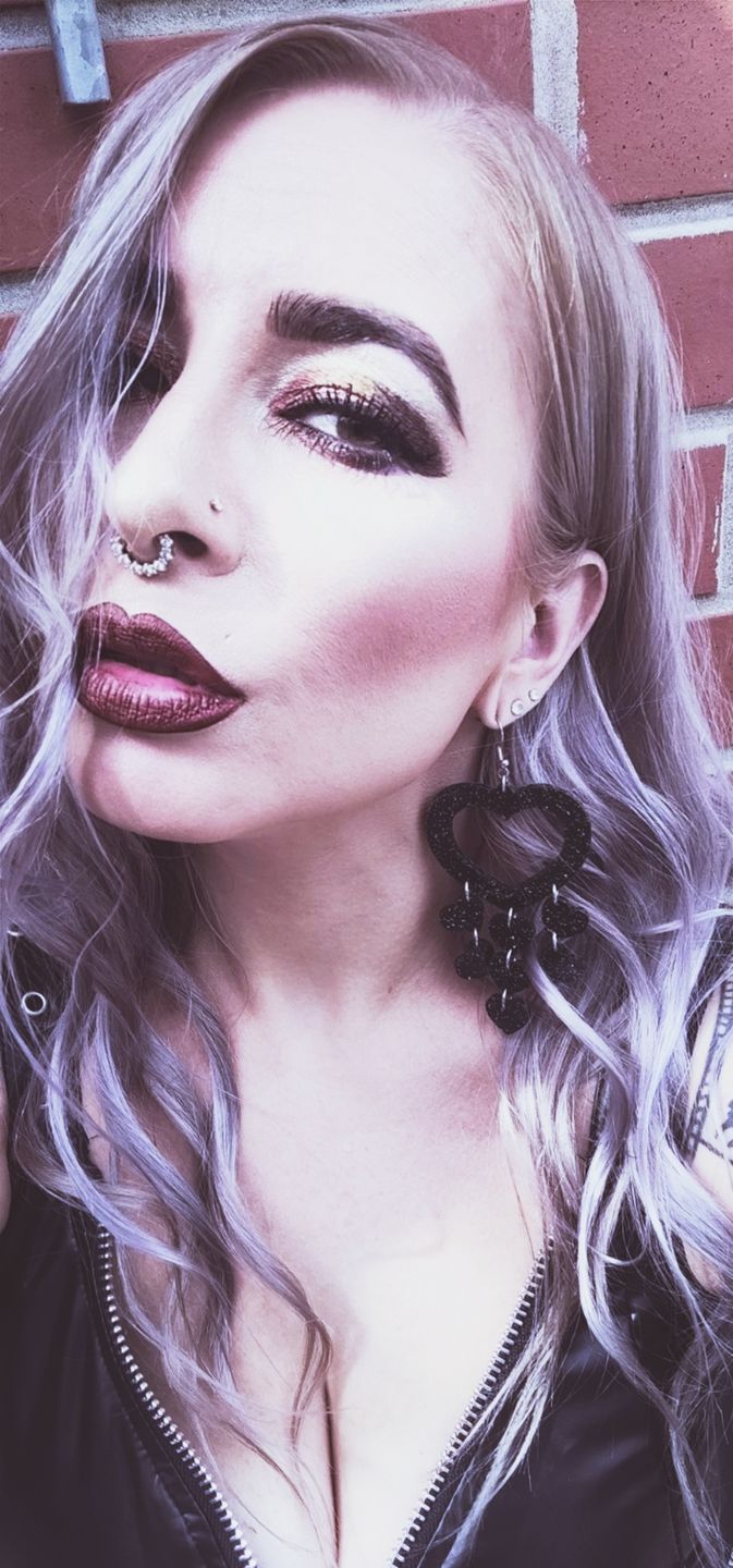 Customer photo review of Rakkaus