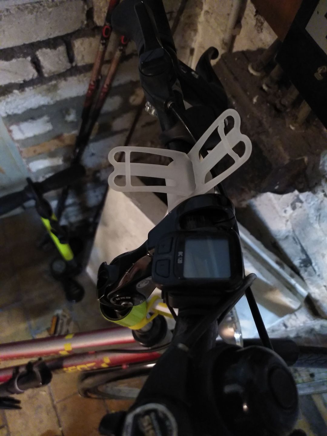 Customer photo review of CYCLYK | Phone Holder