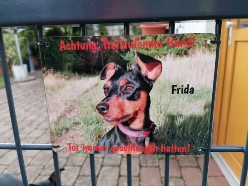 Customer photo review of Hunde-Türschild mit Foto & Wunschtext