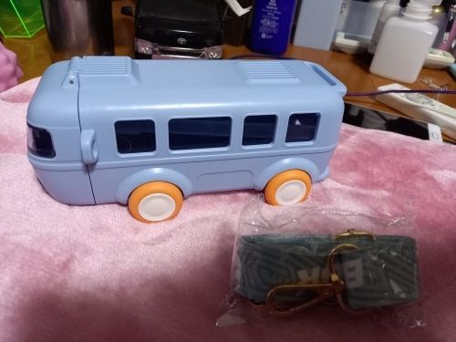 Customer photo review of Kletshuts™ WaterBottle - Bærbar Vandflaske i Busform