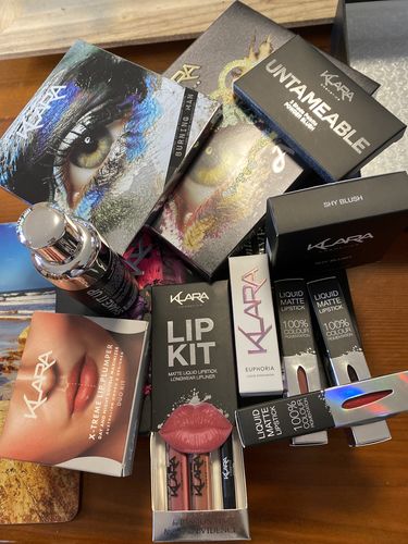 Customer photo review of Mystery Box