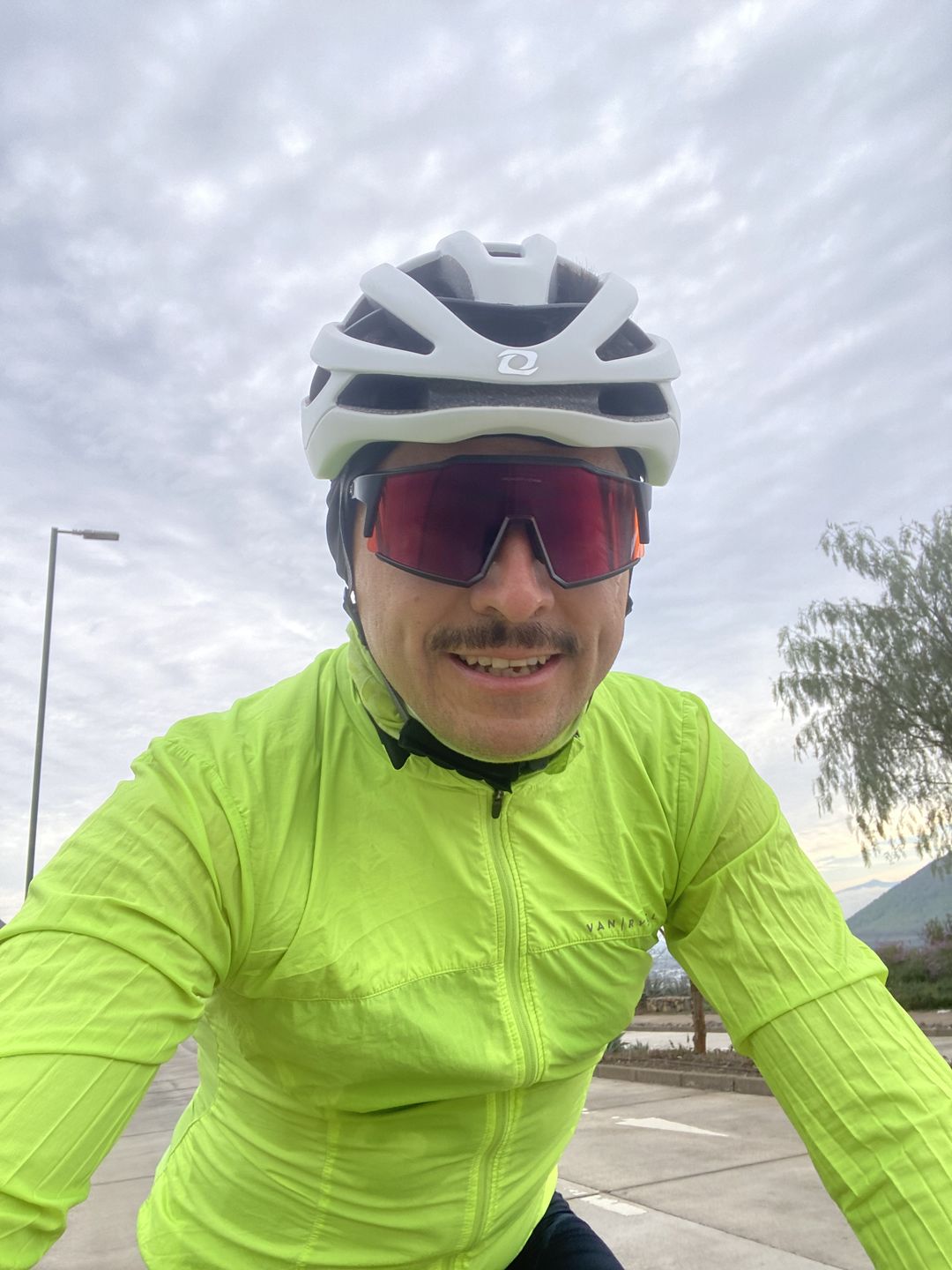 Customer photo review of Casco LM-58 White Lameda