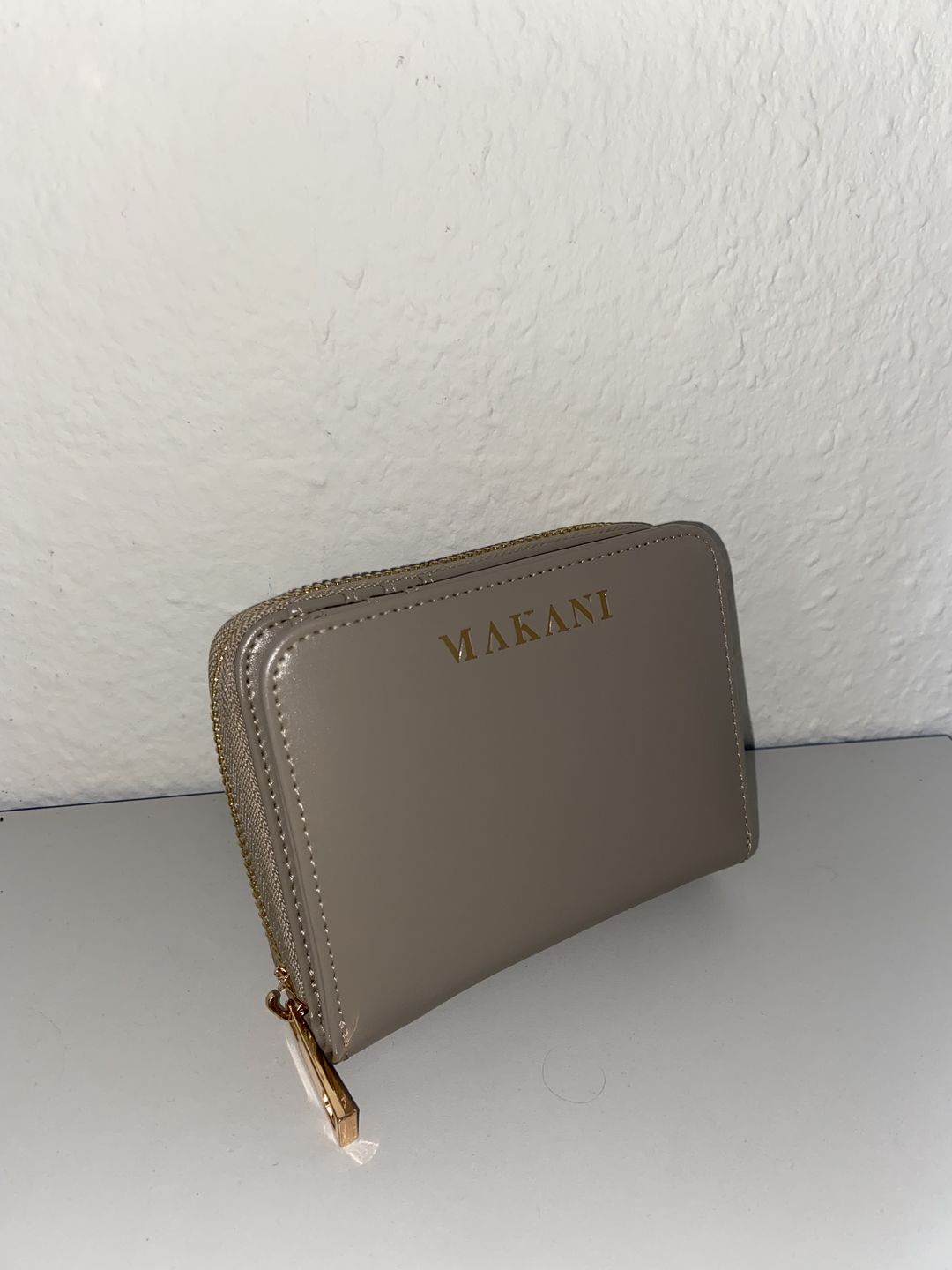 Customer photo review of KAIA - TAUPE