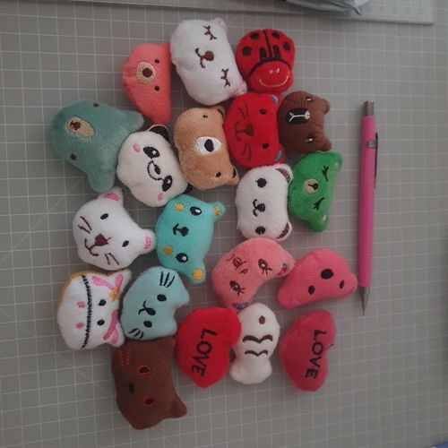 Customer photo review of Kawaii Mini Bunny Claw Machine Toy