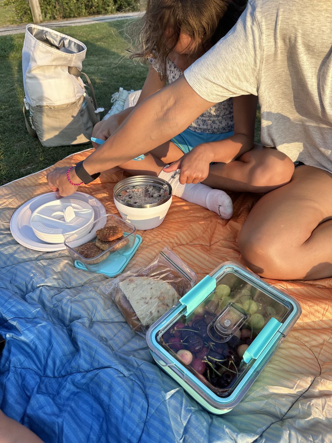Customer photo review of REX Travel Lunch Box (9x6)