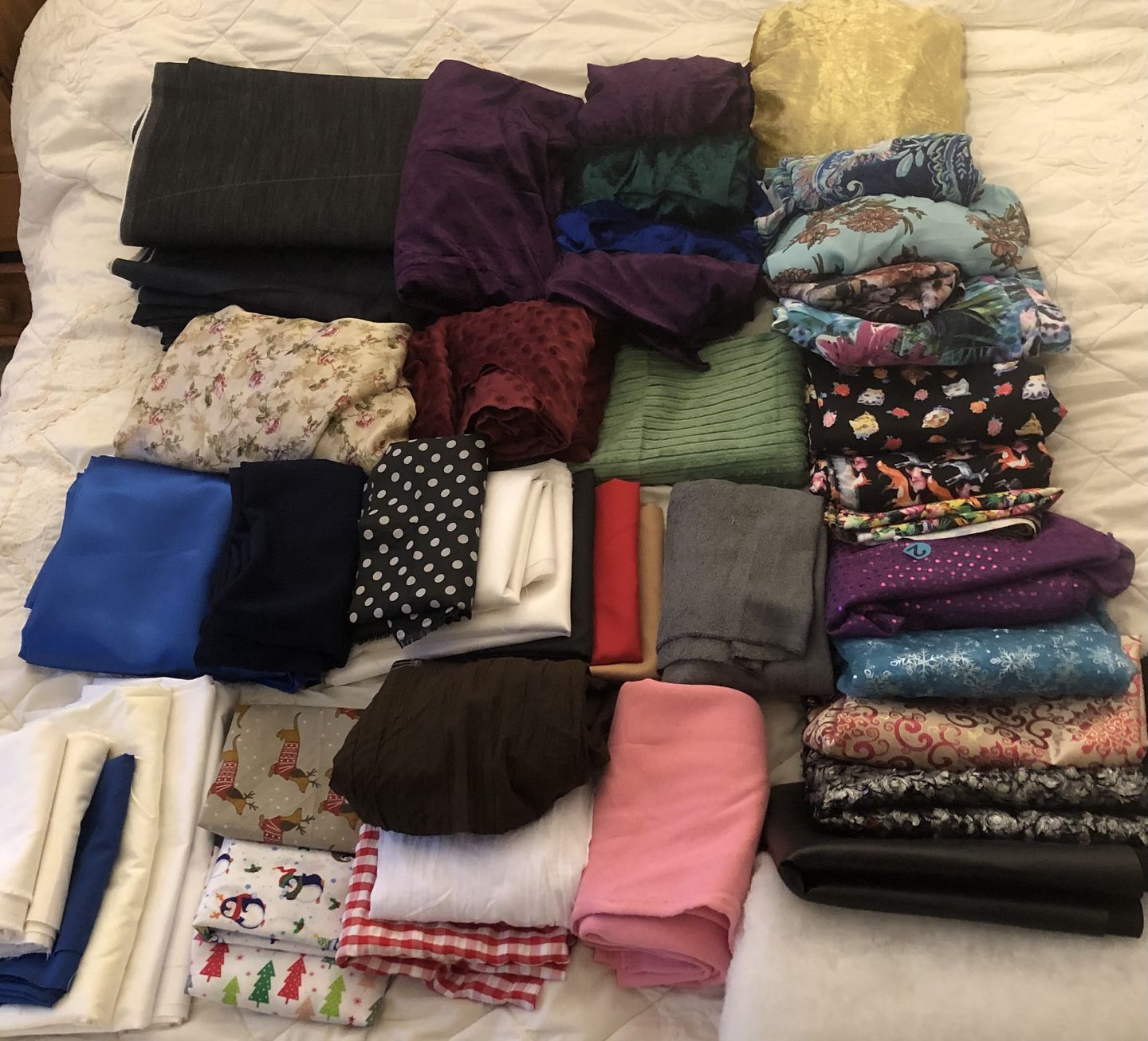 Customer photo review of Mystery Fabric Remnant Box