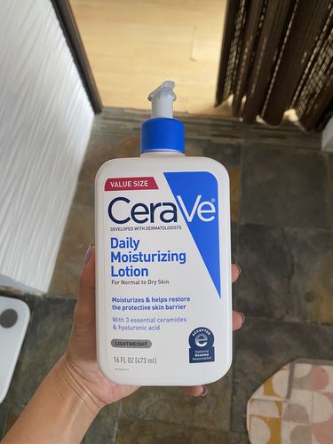 Customer photo review of Daily Moisturizing Lotion