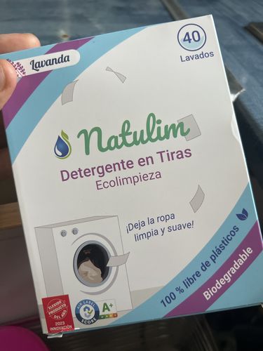 Customer photo review of Eco-Tiras de Detergente 40 lavados Natulim