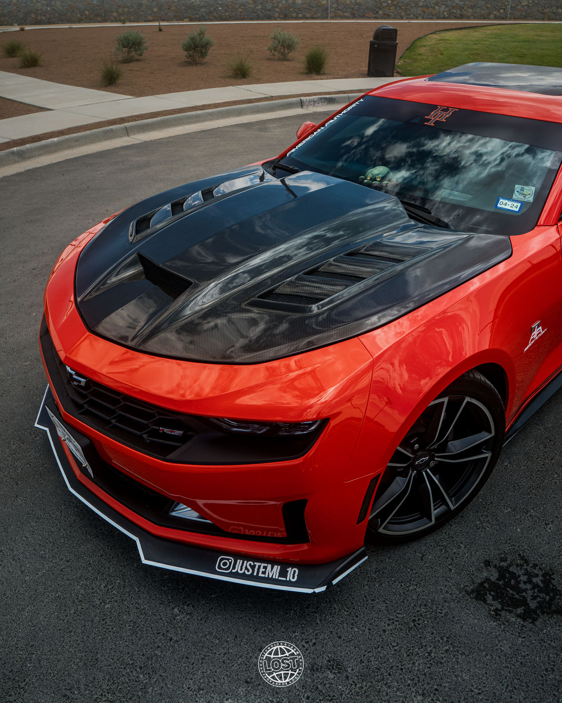 Customer photo review of 2016-2023 Chevy Camaro Terminator Full Carbon Fiber Hood