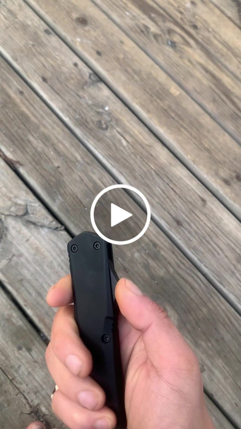 Customer video review of Black Ghost D/A OTF - Hornet Blade