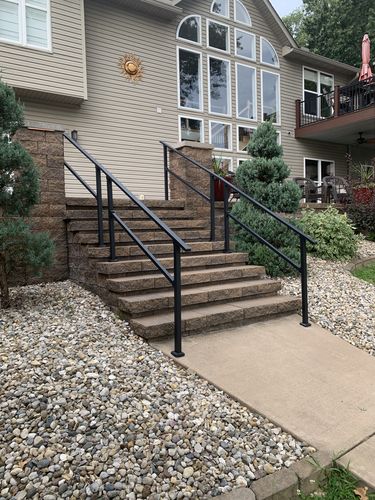 Customer photo review of Indoor/Outdoor Handrail Kit for Stairs 4 and 5 steps